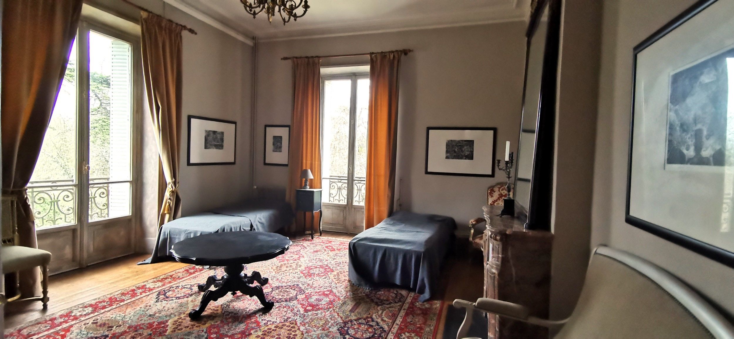 castle 53 Rooms for sale on LE MANS (72000)