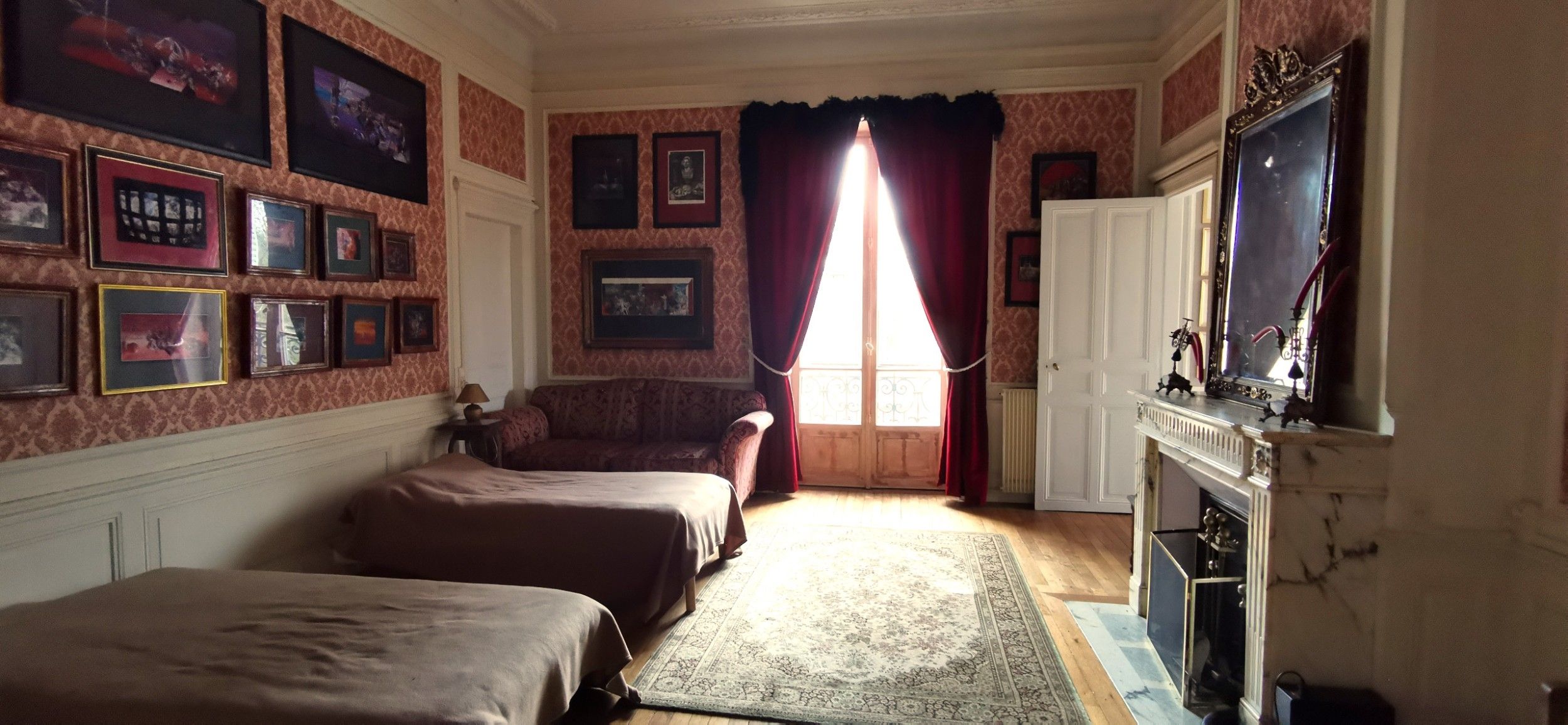 castle 53 Rooms for sale on LE MANS (72000)