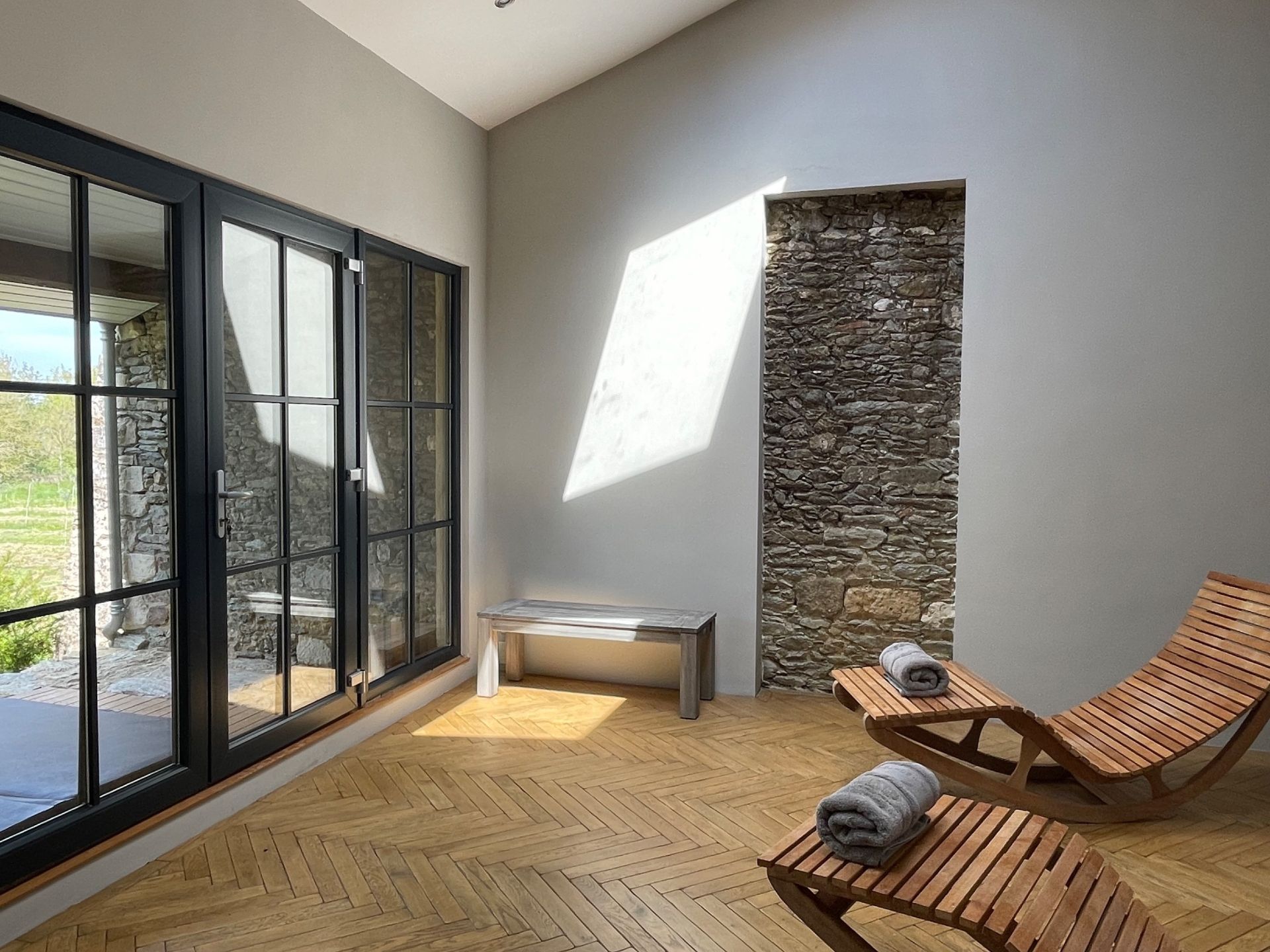 castle 12 Rooms for sale on MAREUIL SUR LAY DISSAIS (85320)