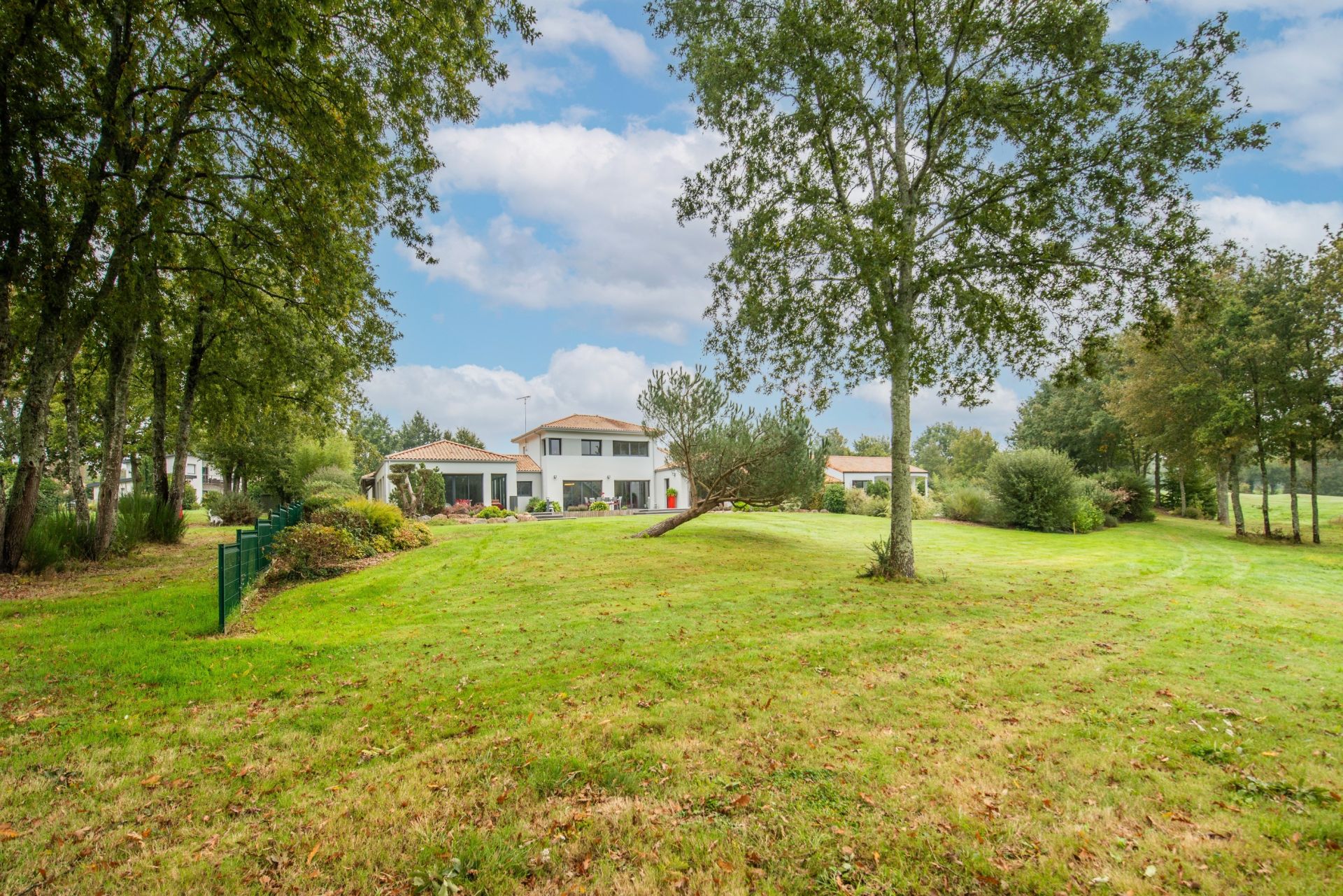 maison contemporaine 7 Pièces en vente sur NESMY (85310)