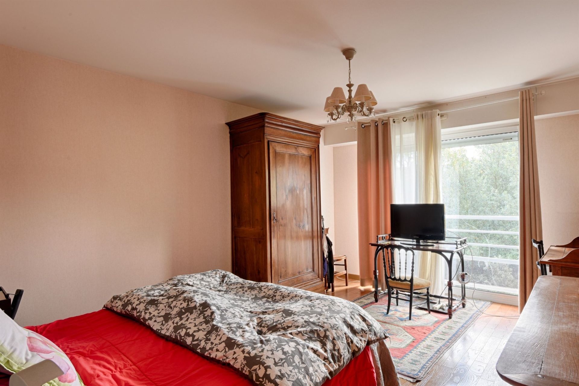 apartment 5 Rooms for sale on NANTES (44000)