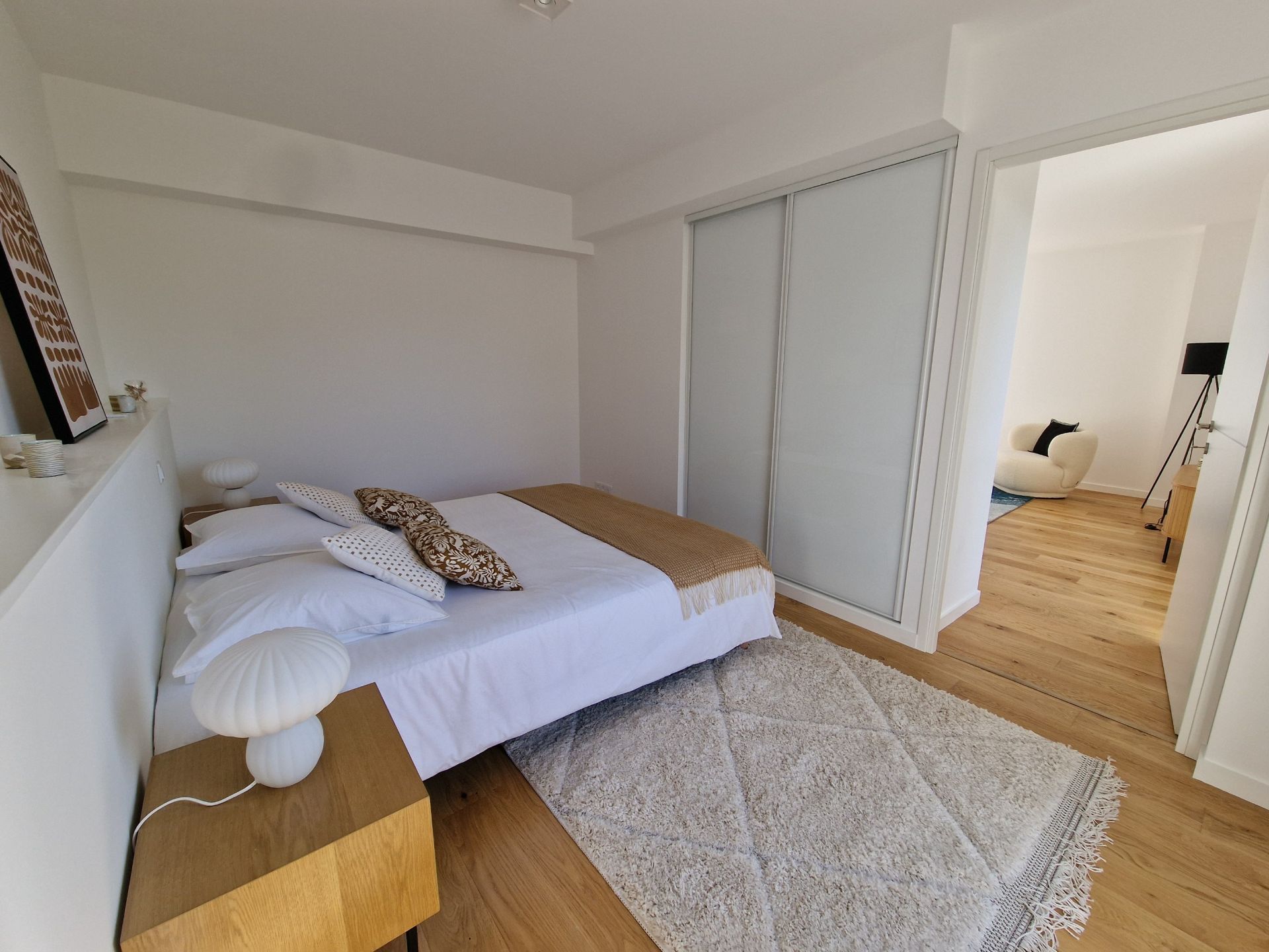apartment 4 Rooms for sale on NANTES (44000)