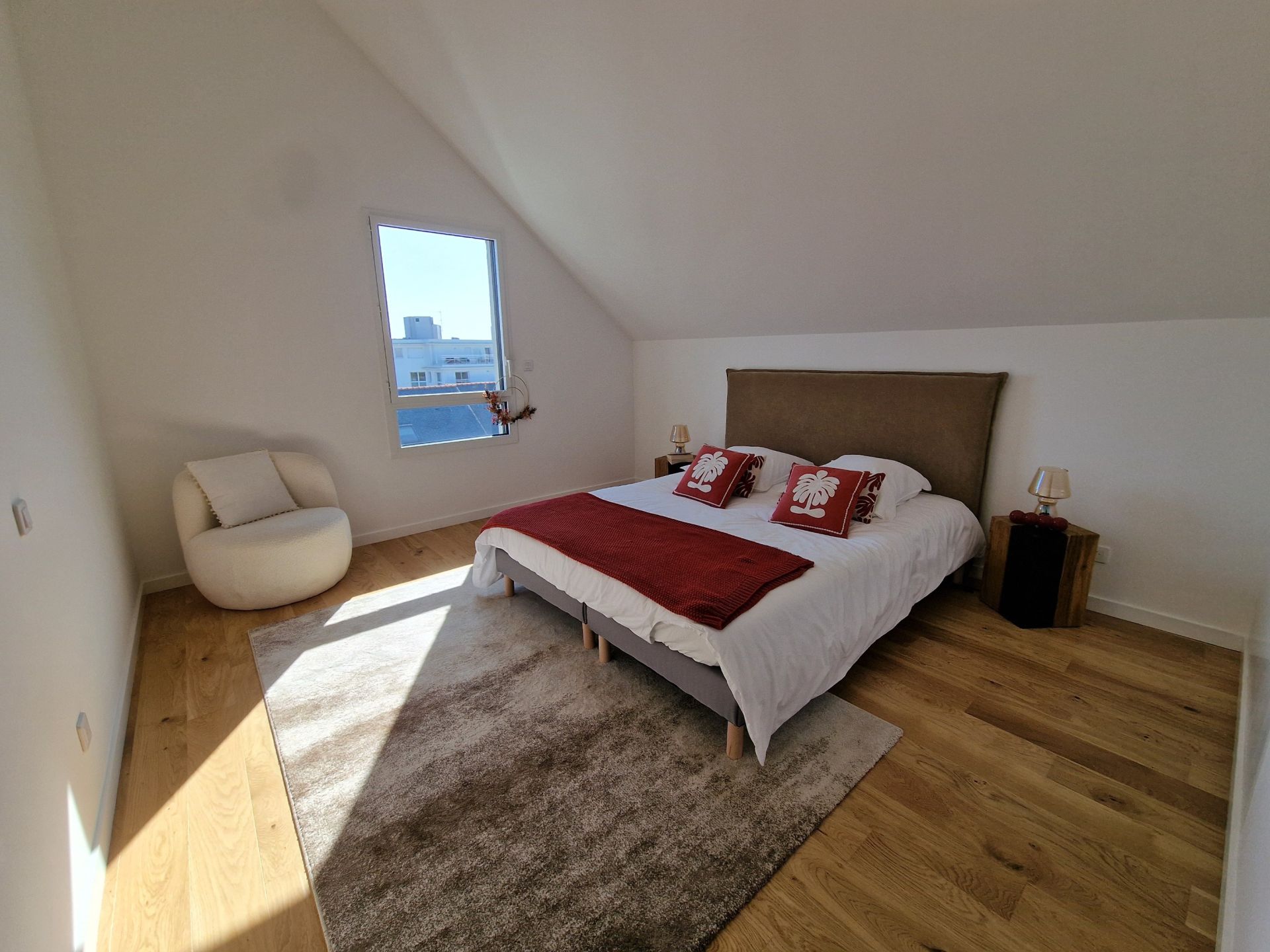 apartment 4 Rooms for sale on NANTES (44000)