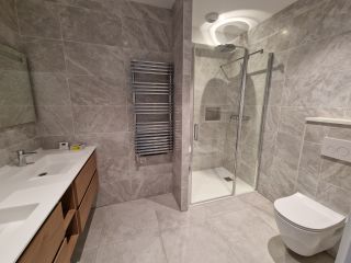 apartment 5 Rooms for sale on NANTES (44000)