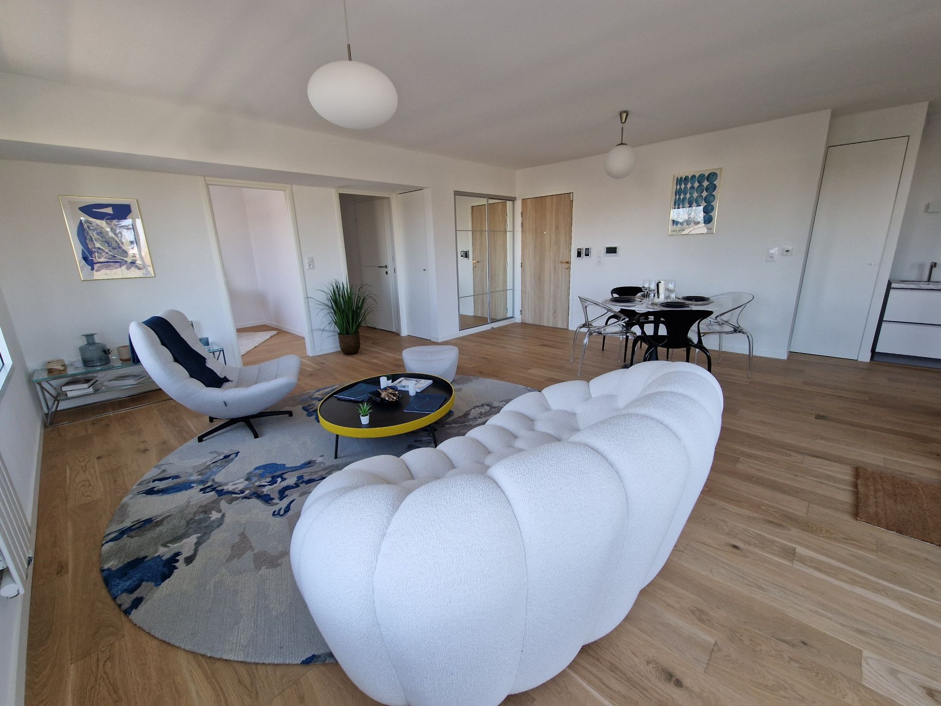 apartment 4 Rooms for sale on NANTES (44000)