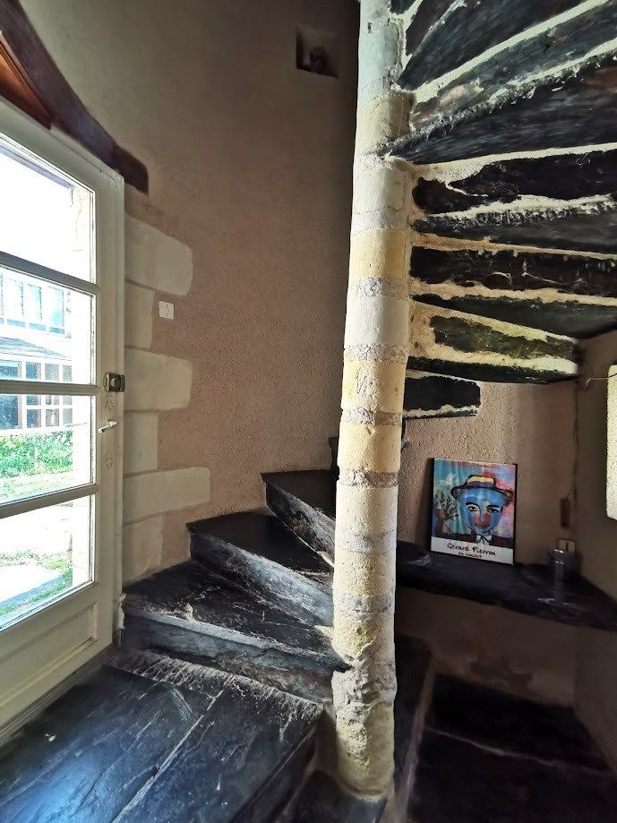 maison 13 Pièces en vente sur LES GARENNES SUR LOIRE (49320)