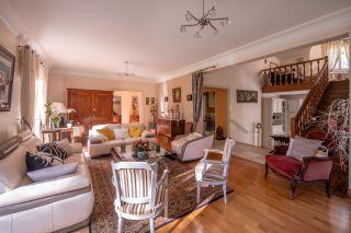 house 8 Rooms for sale on ST SEBASTIEN SUR LOIRE (44230)