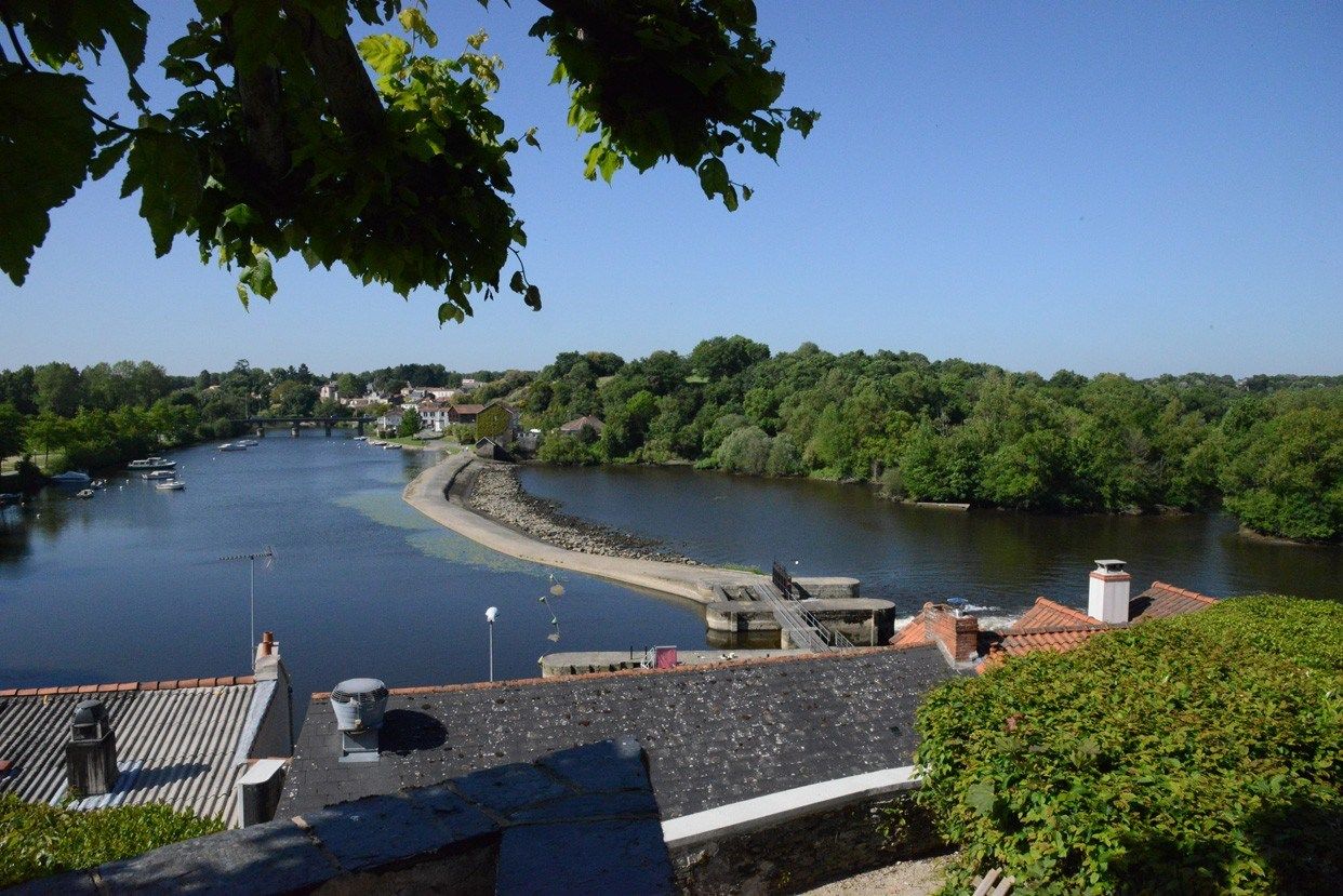 land for sale on VERTOU (44120)