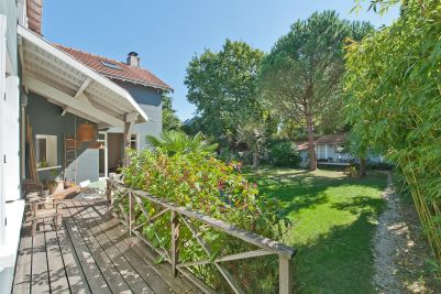 Sale House Nantes 6 Rooms 215 m²