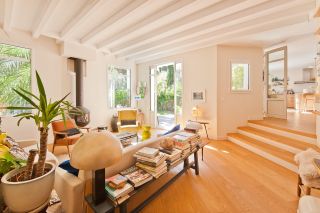 house 6 Rooms for sale on NANTES (44100)