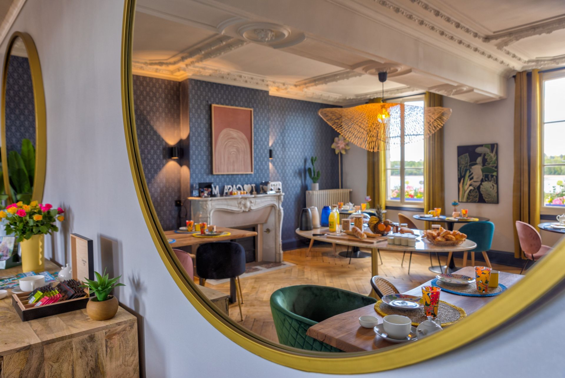 mansion 21 Rooms for sale on ANGERS (49000)