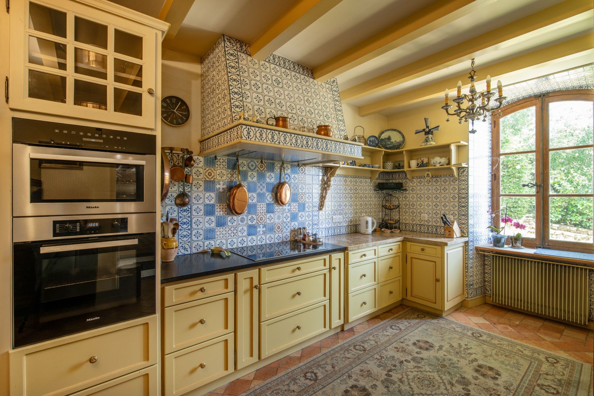 maison 16 Pièces en vente sur BRESSUIRE (79300)