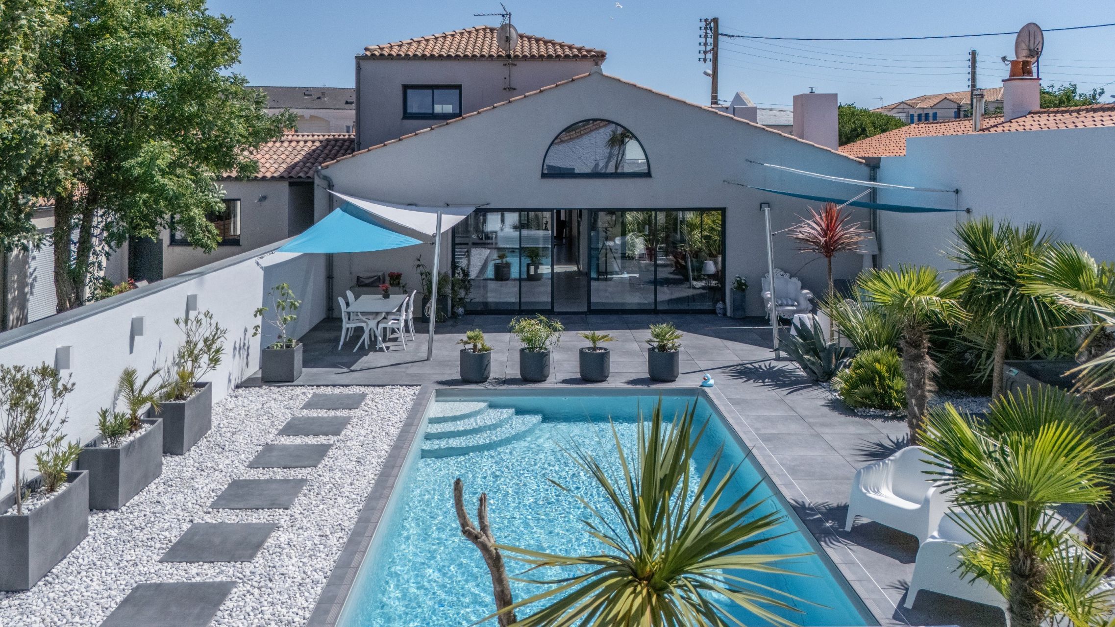 maison d'architecte 6 Pièces en vente sur LES SABLES D OLONNE (85100)