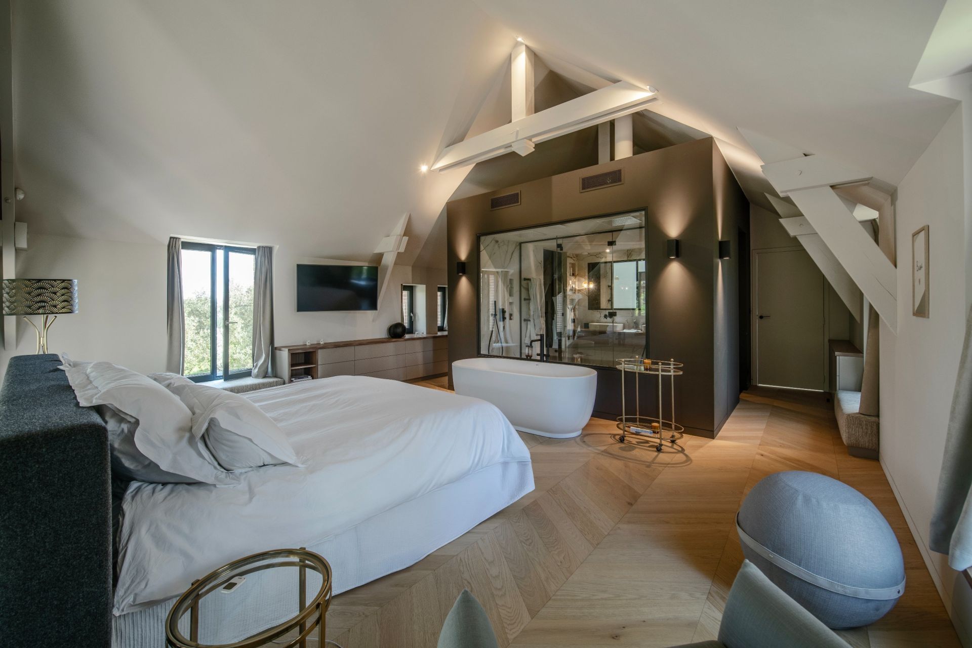 long house 10 Rooms for sale on CARQUEFOU (44470)