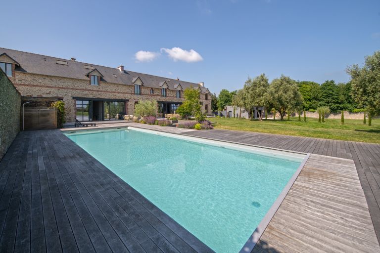 longère 10 Pièces en vente sur CARQUEFOU (44470)