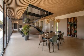 longère 10 Pièces en vente sur CARQUEFOU (44470)