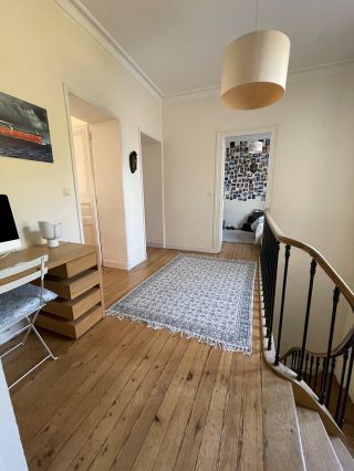 mansion 8 Rooms for sale on NANTES (44000)