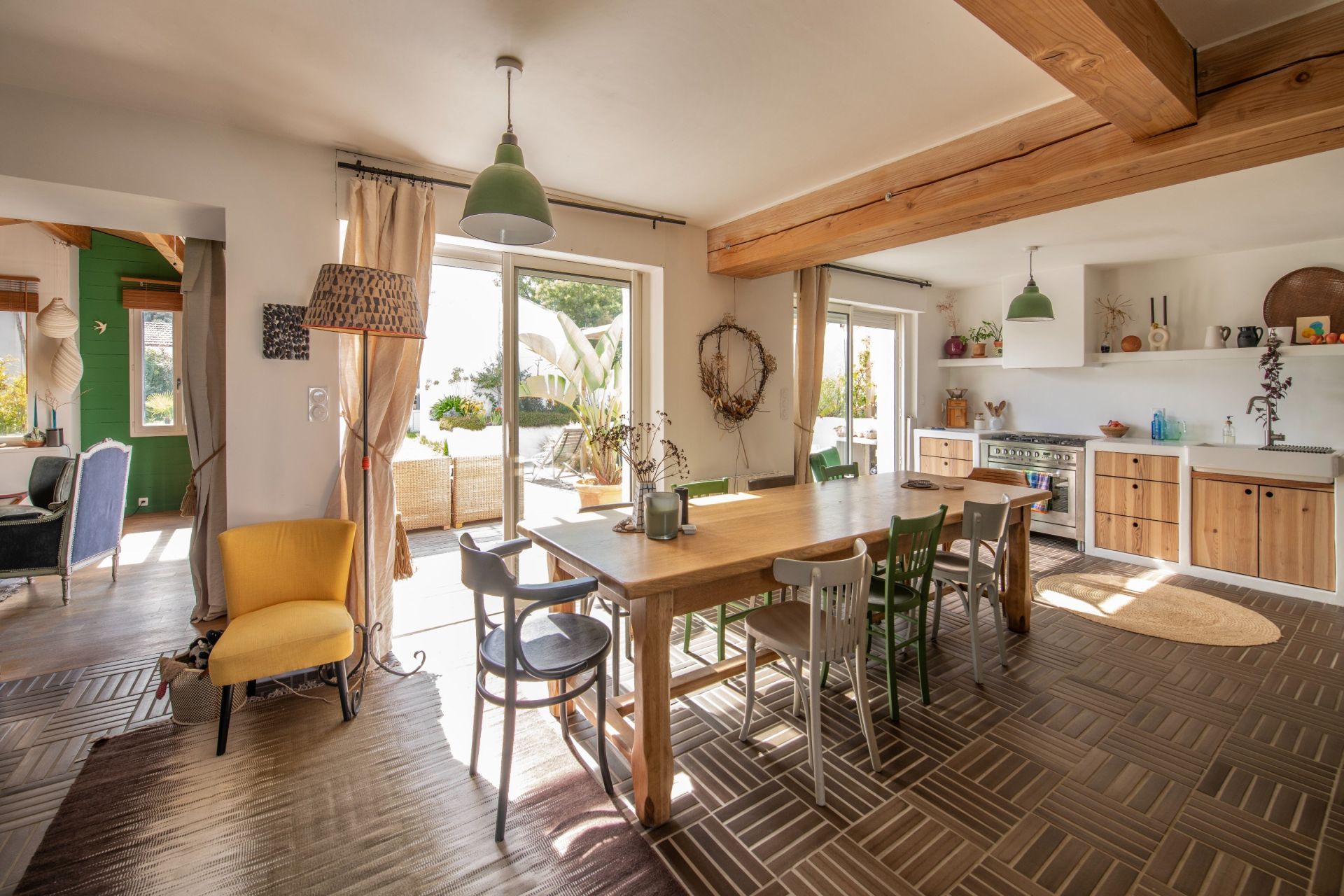 maison 8 Pièces en vente sur L EPINE (85740)