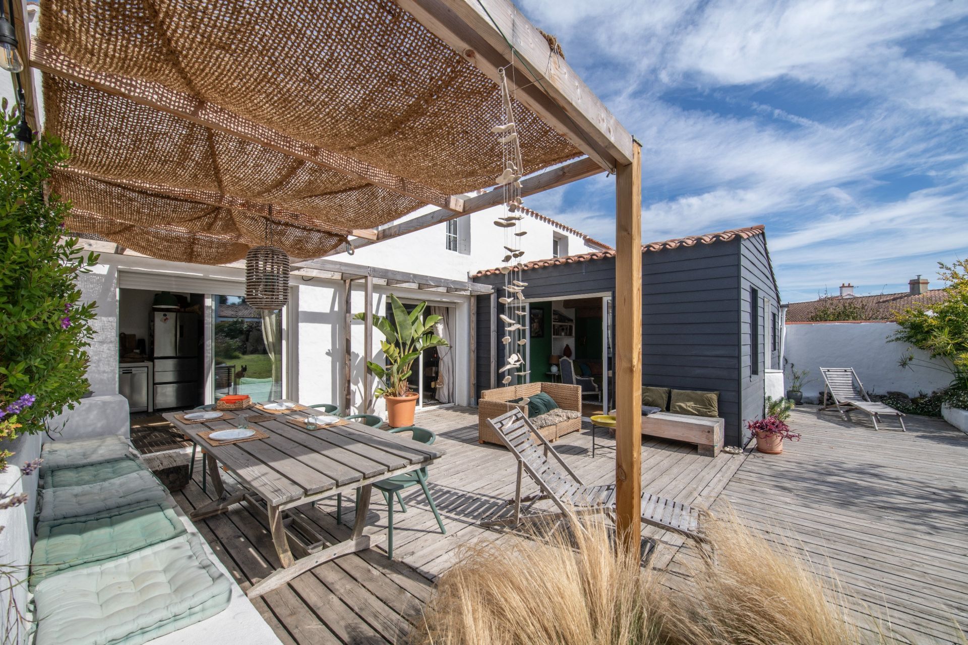 maison 8 Pièces en vente sur L EPINE (85740)