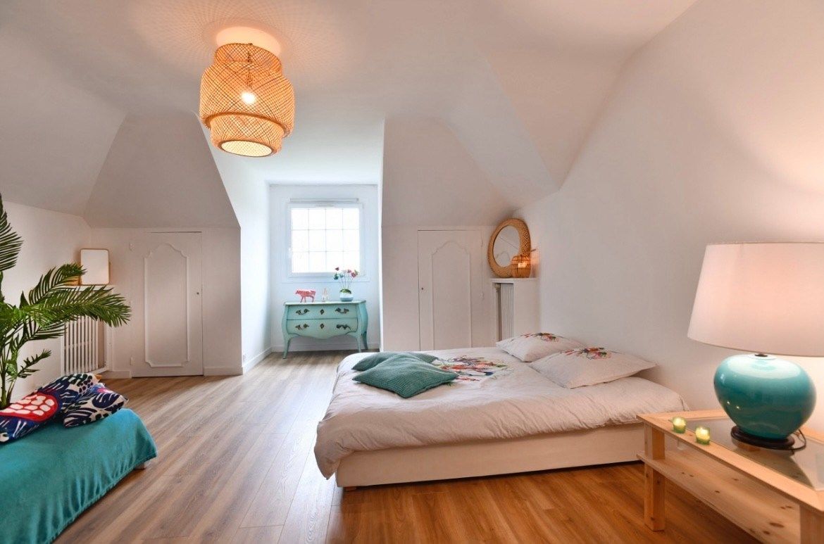 maison 10 Pièces en vente sur LA CHAPELLE SUR ERDRE (44240)