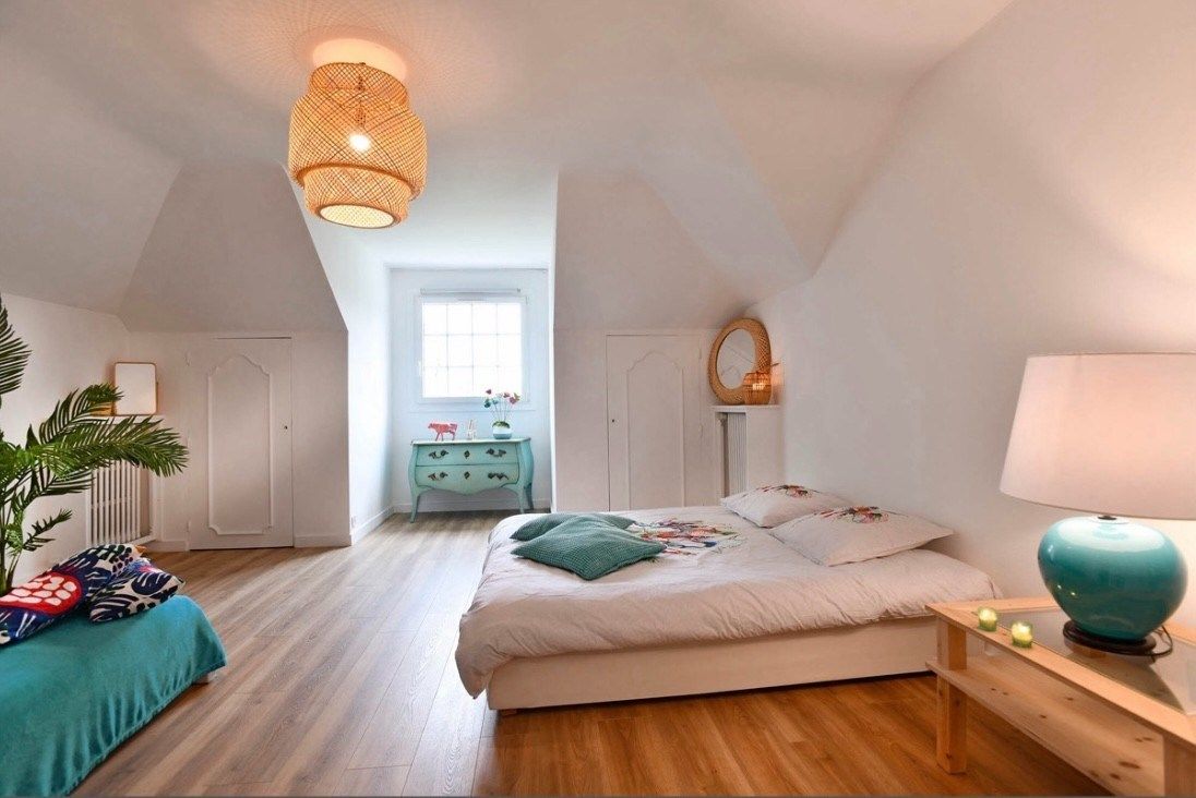 maison 10 Pièces en vente sur LA CHAPELLE SUR ERDRE (44240)