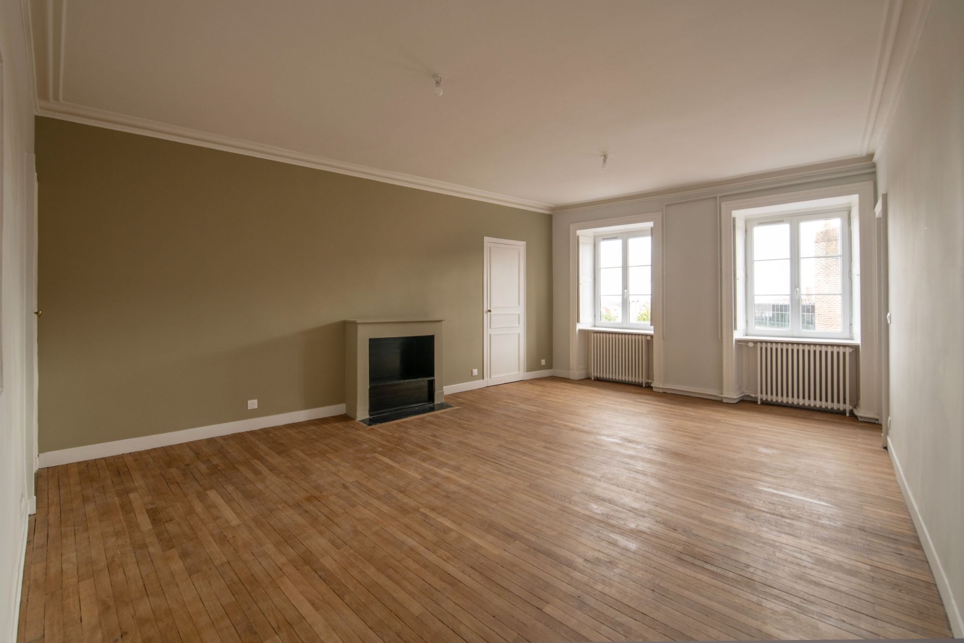 apartment 6 Rooms for sale on NANTES (44000)