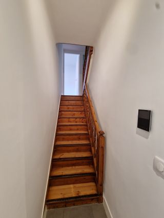 house 5 Rooms for sale on NANTES (44100)