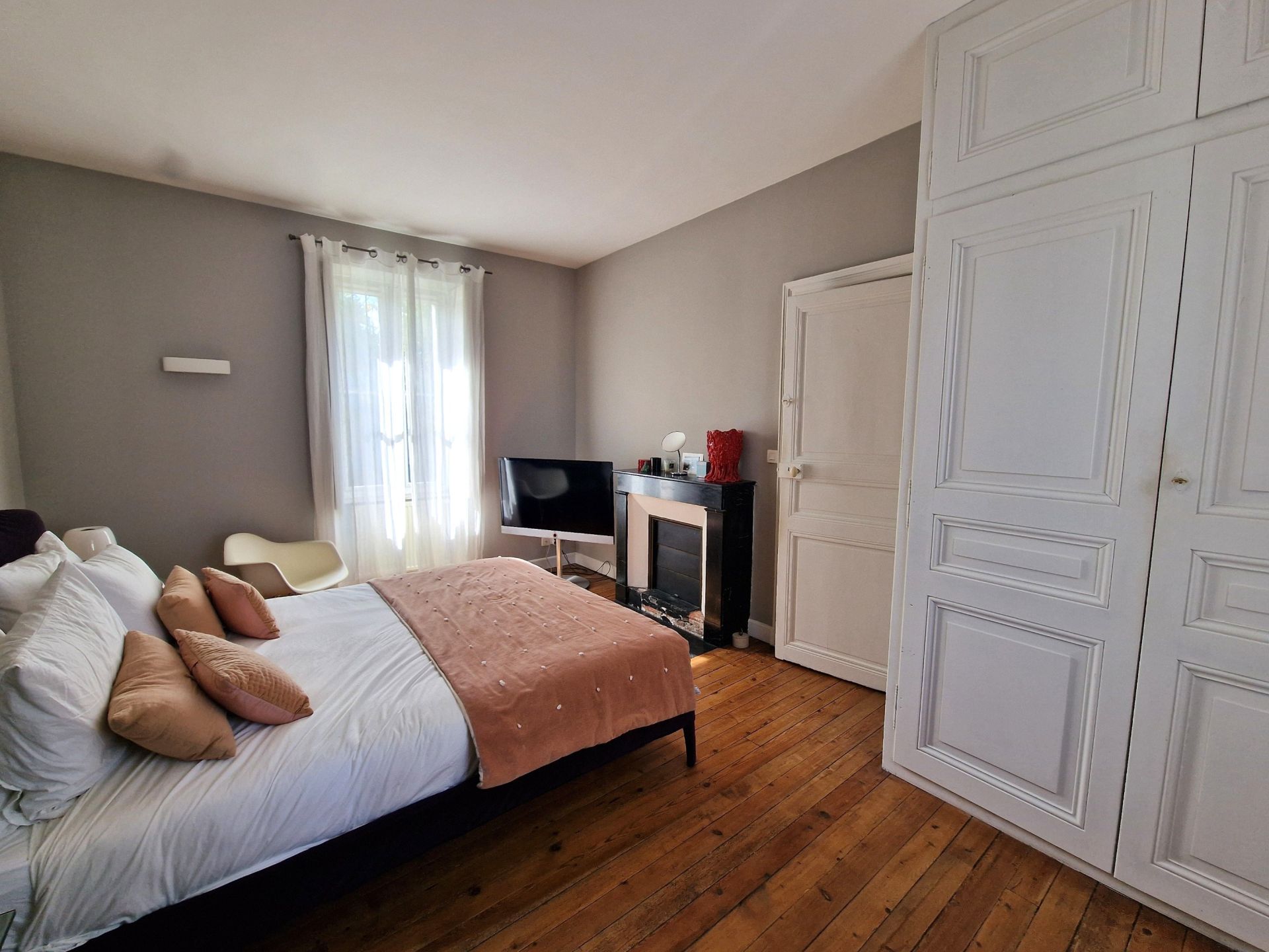 house 7 Rooms for sale on NANTES (44000)