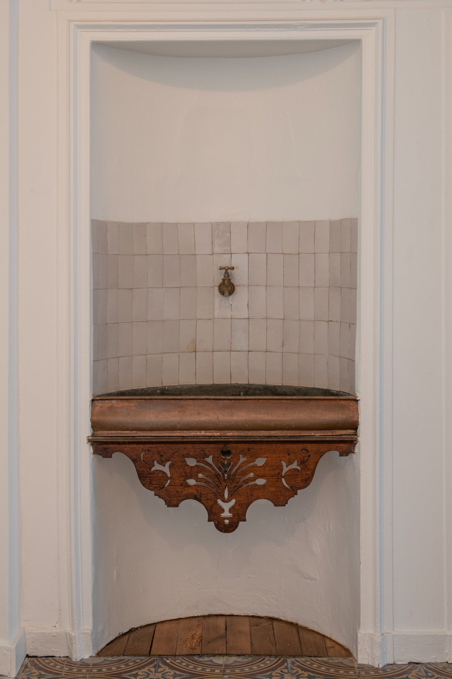 apartment 5 Rooms for sale on NANTES (44000)