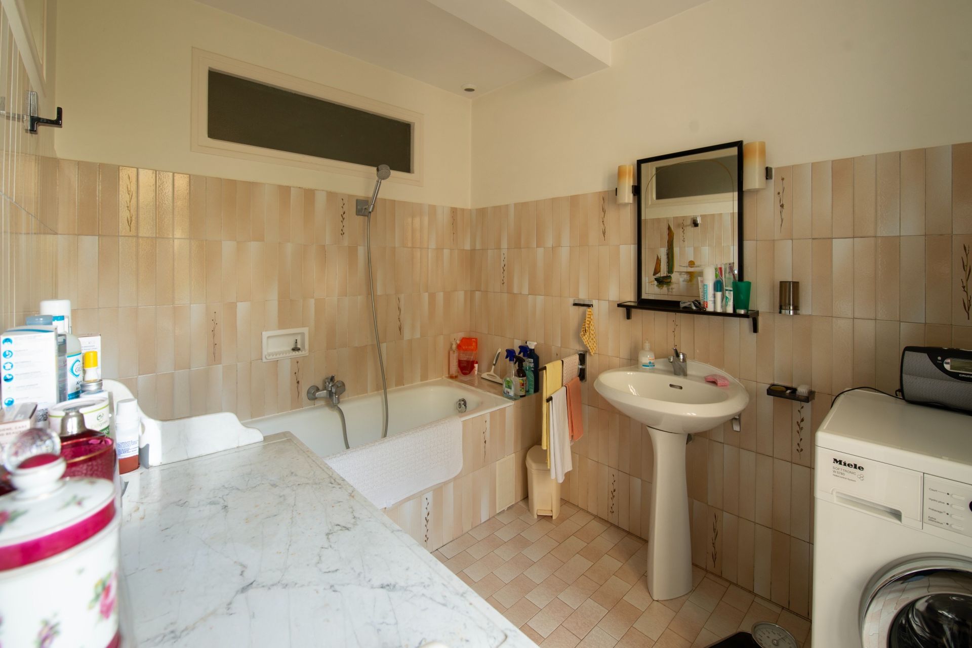 mansion 17 Rooms for sale on LA ROCHE SUR YON (85000)