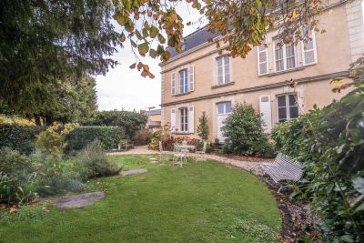 Vente Maison bourgeoise La Roche-sur-Yon 17&nbsp;Pièces 419&nbsp;m²