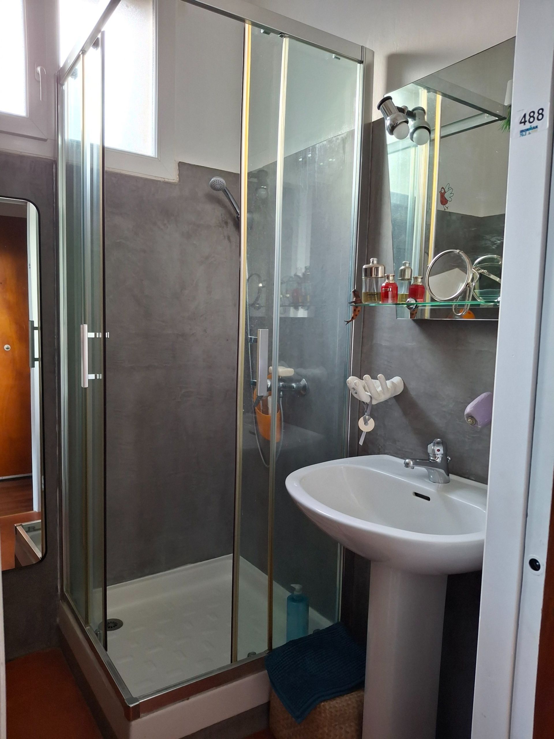 apartment 3 Rooms for sale on LES SABLES D OLONNE (85100)