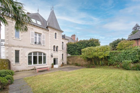 Sale Mansion (hôtel particulier) Nantes 6&nbsp;Rooms 260&nbsp;m²