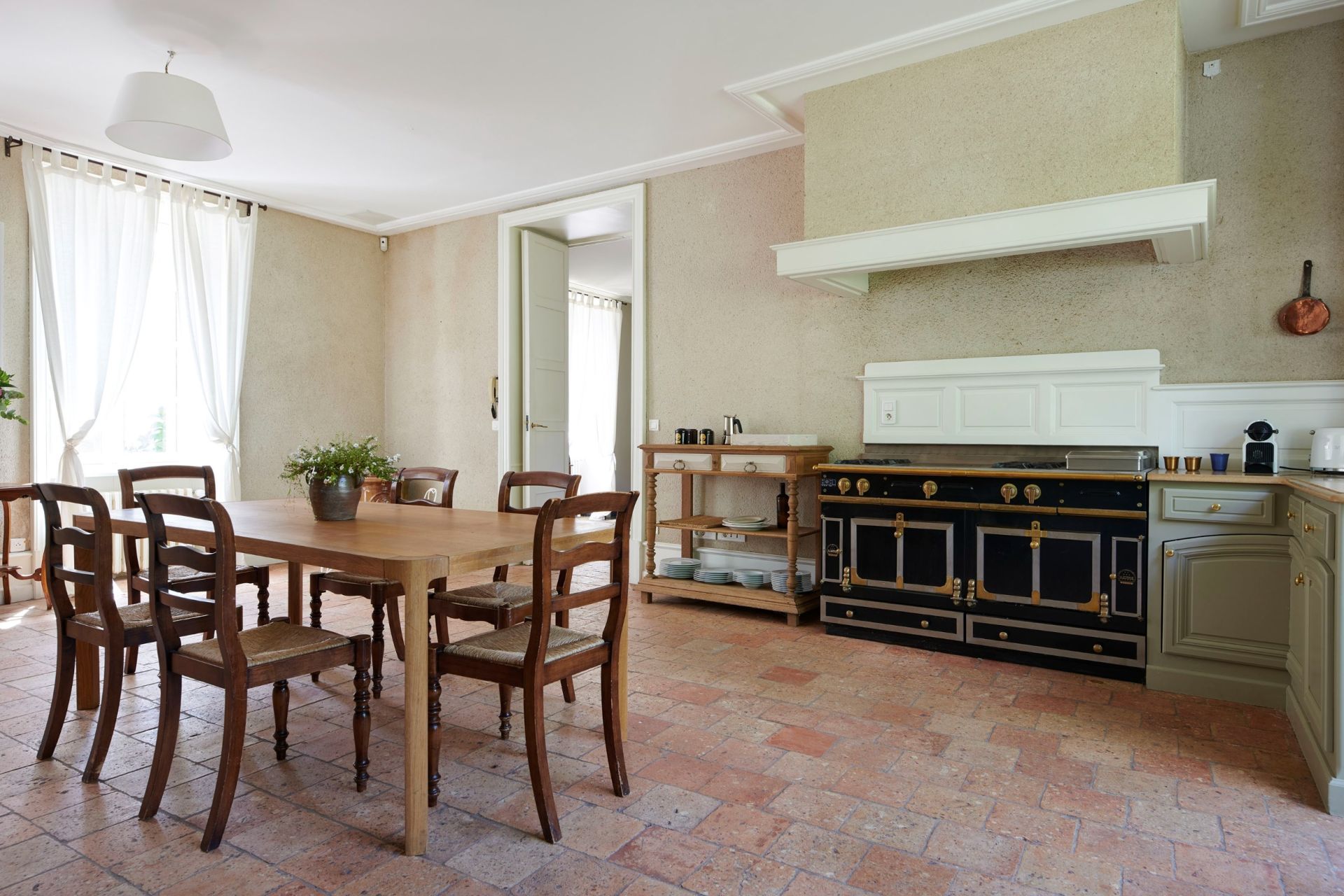 mansion 7 Rooms for sale on VERTOU (44120)