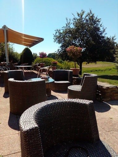 propriété 92 Pièces en vente sur ANGERS (49000)
