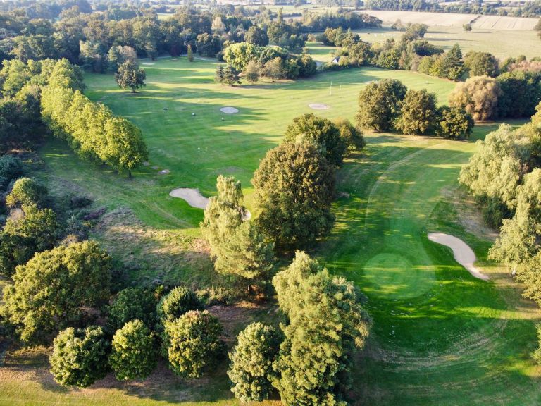 propriété 92 Pièces en vente sur ANGERS (49000)