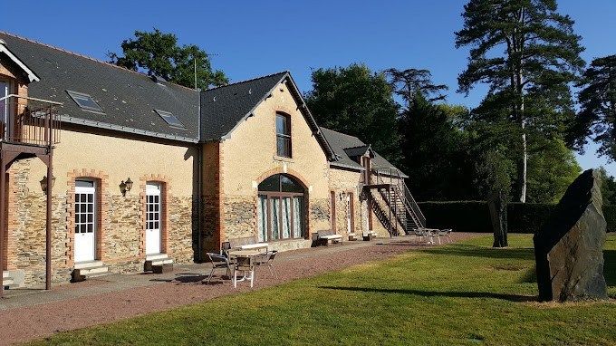 propriété 116 Pièces en vente sur ANGERS (49000)