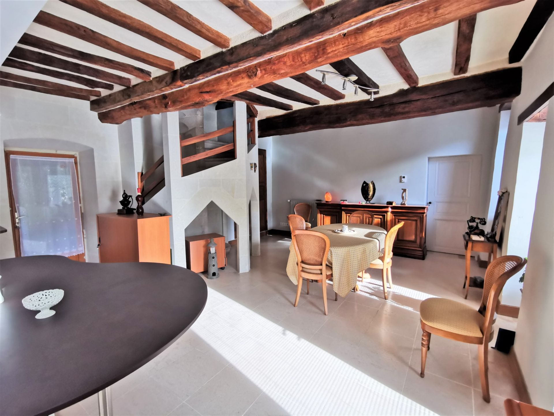 house 15 Rooms for sale on DOUE LA FONTAINE (49700)