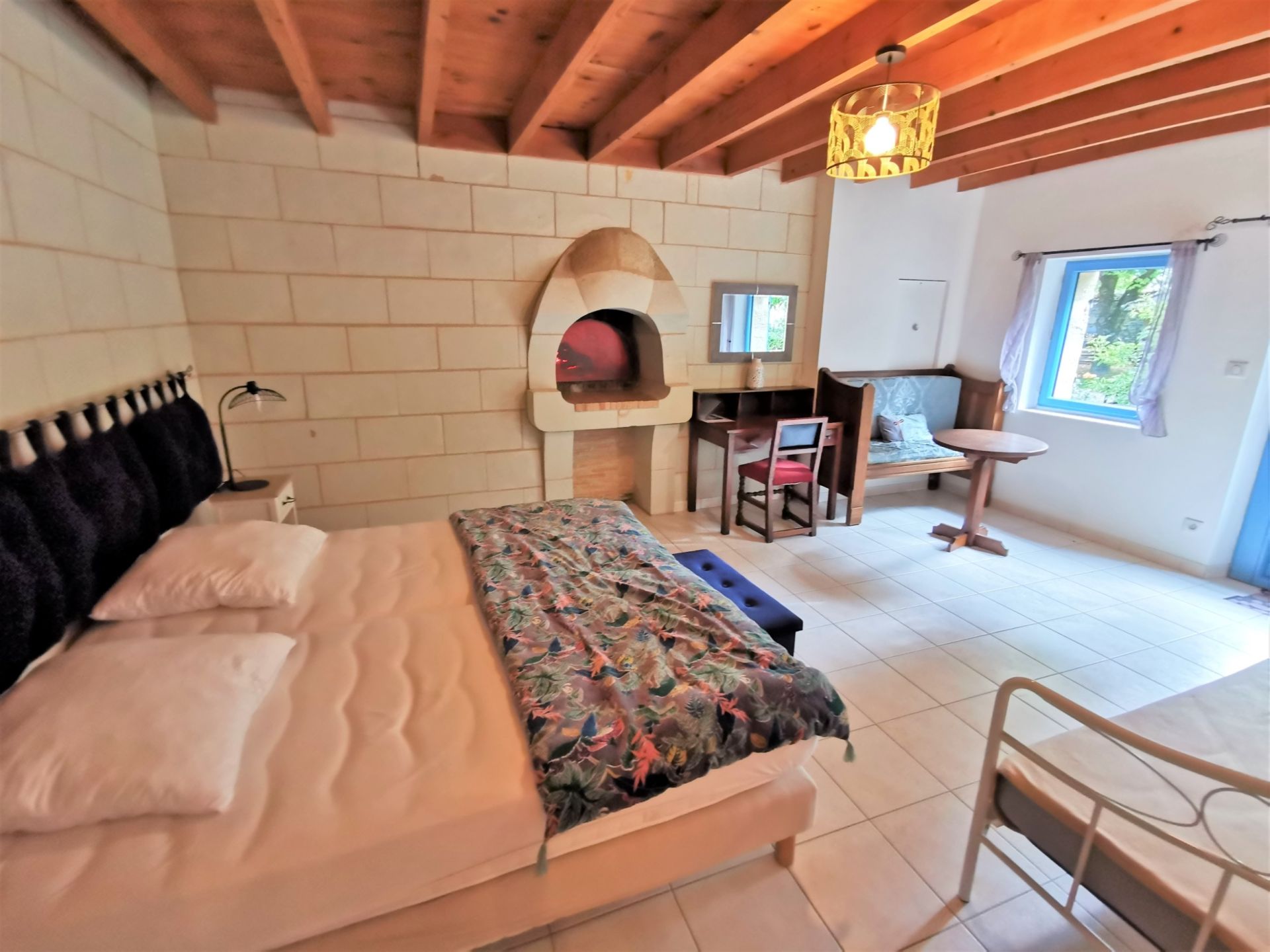 maison 15 Pièces en vente sur DOUE LA FONTAINE (49700)