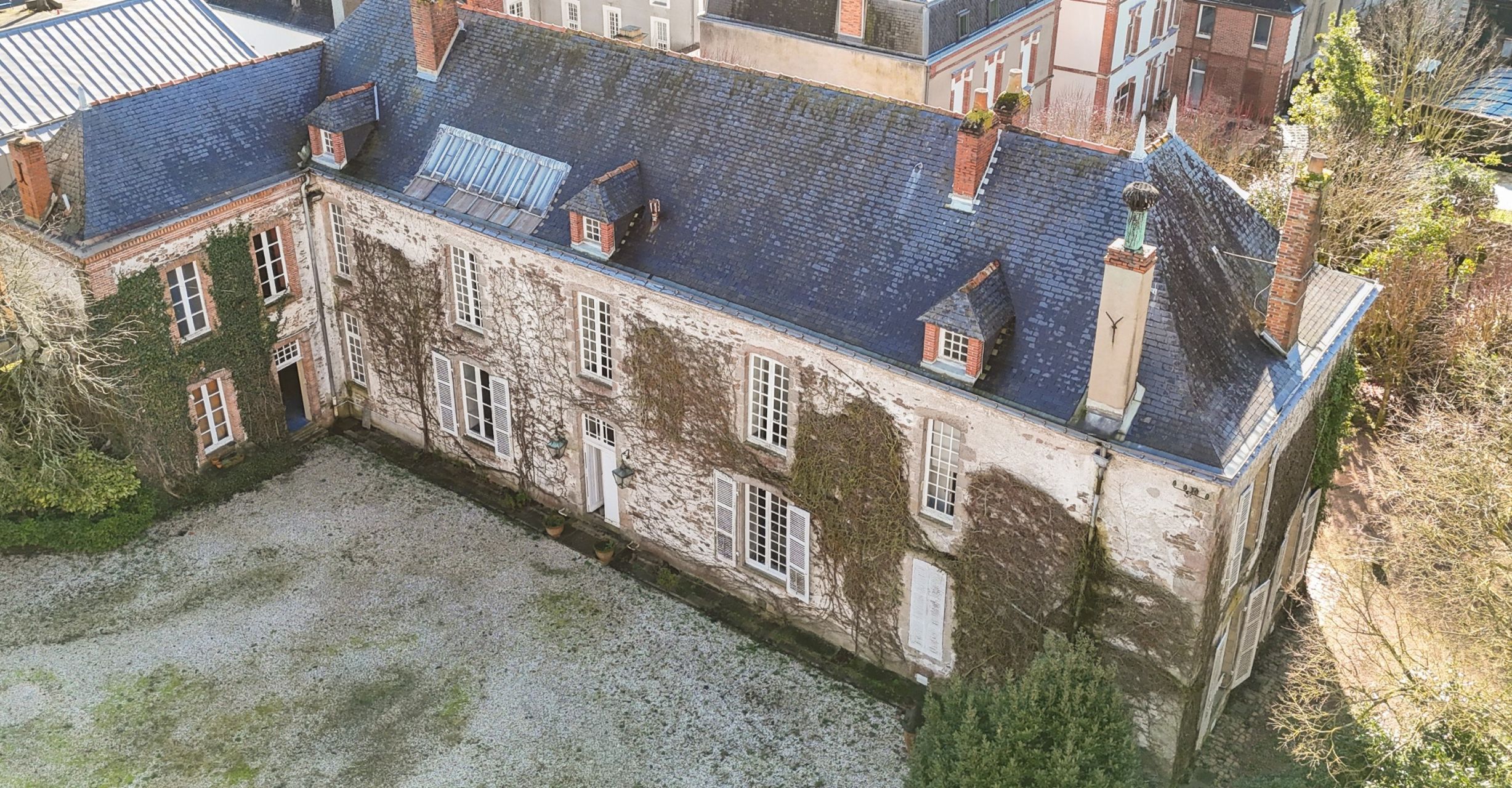 maison 17 Pièces en vente sur CHOLET (49300)