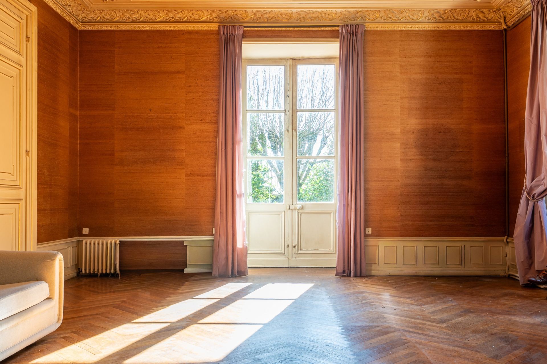 house 17 Rooms for sale on CHOLET (49300)