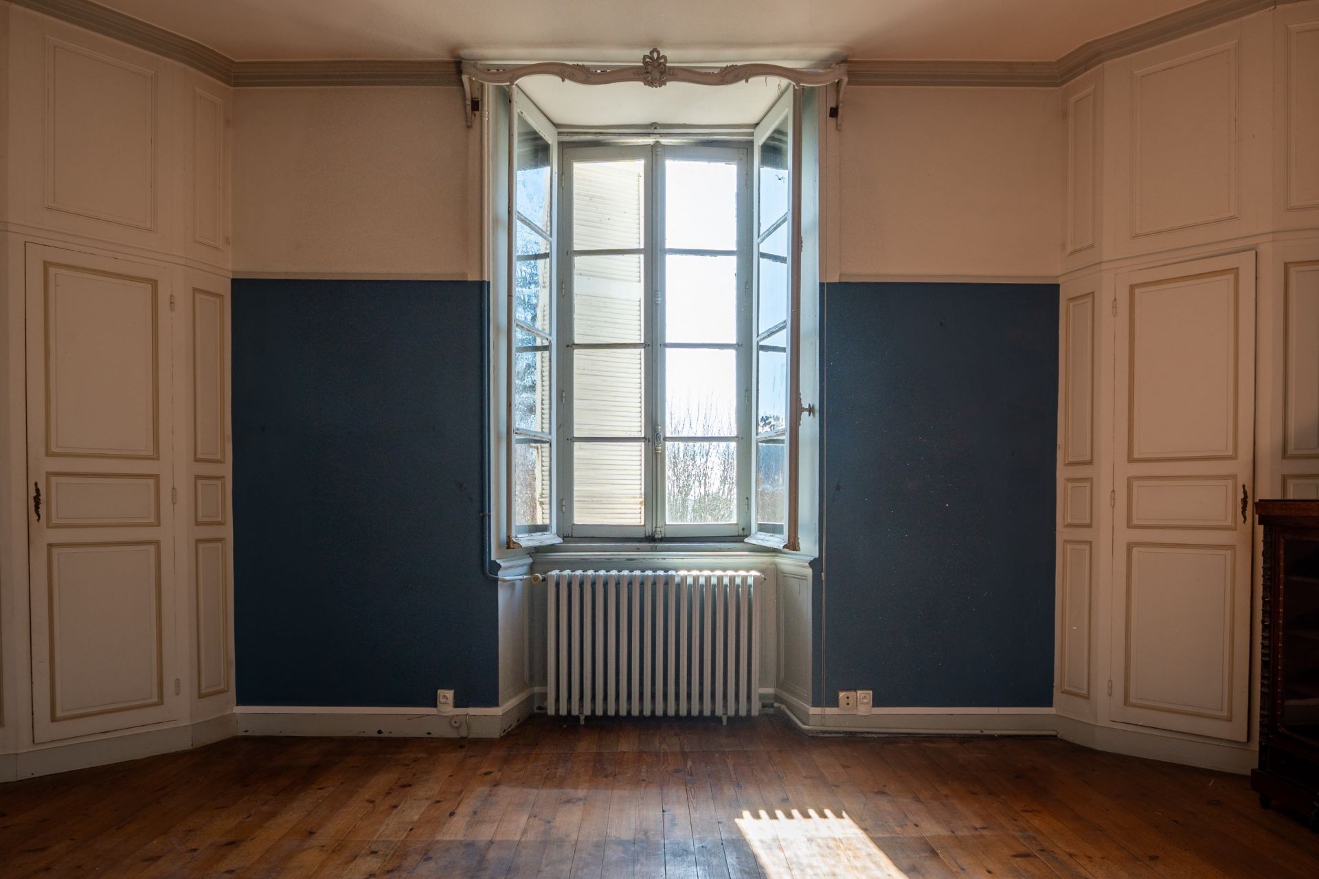 house 17 Rooms for sale on CHOLET (49300)