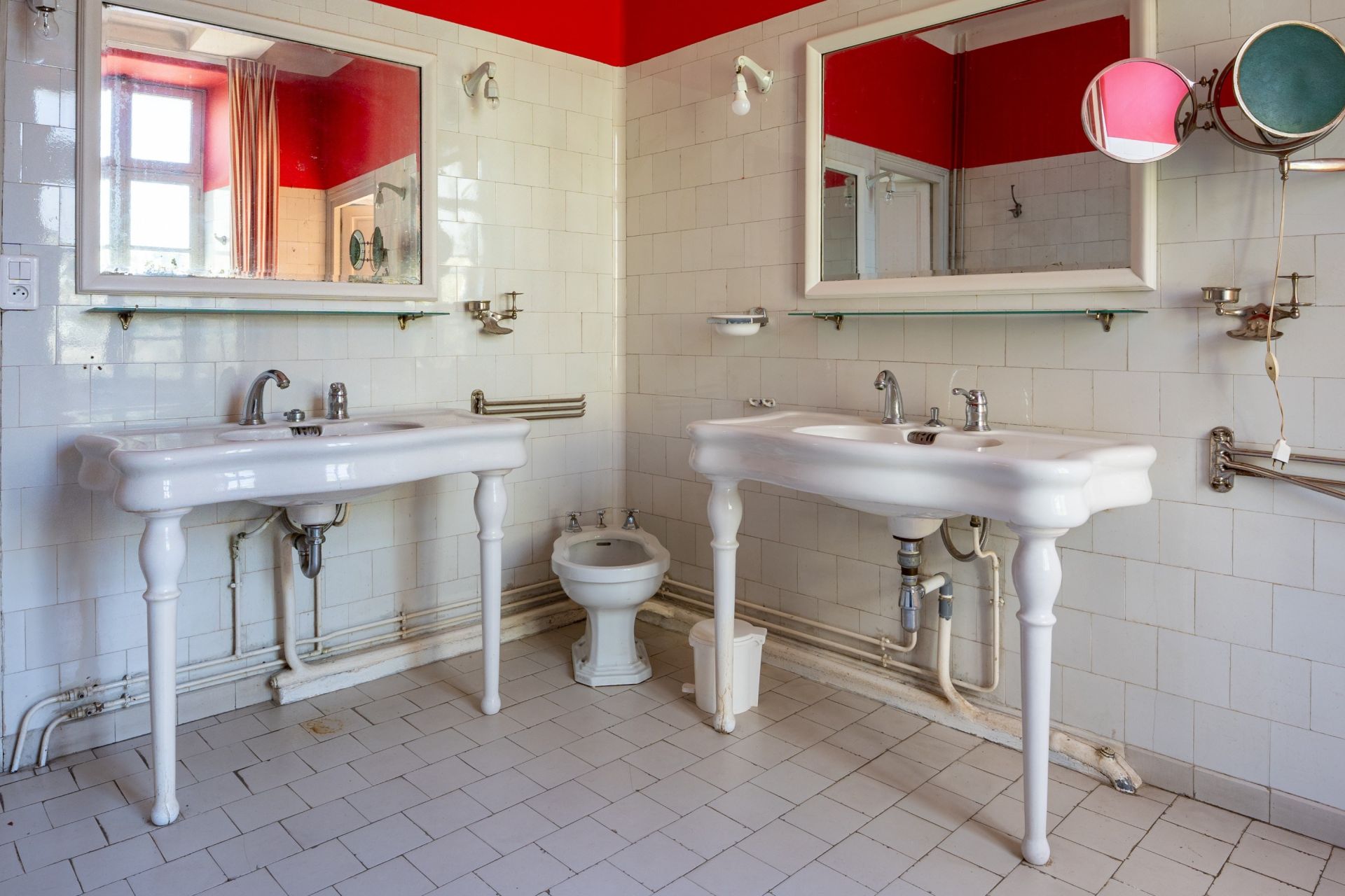 house 17 Rooms for sale on CHOLET (49300)