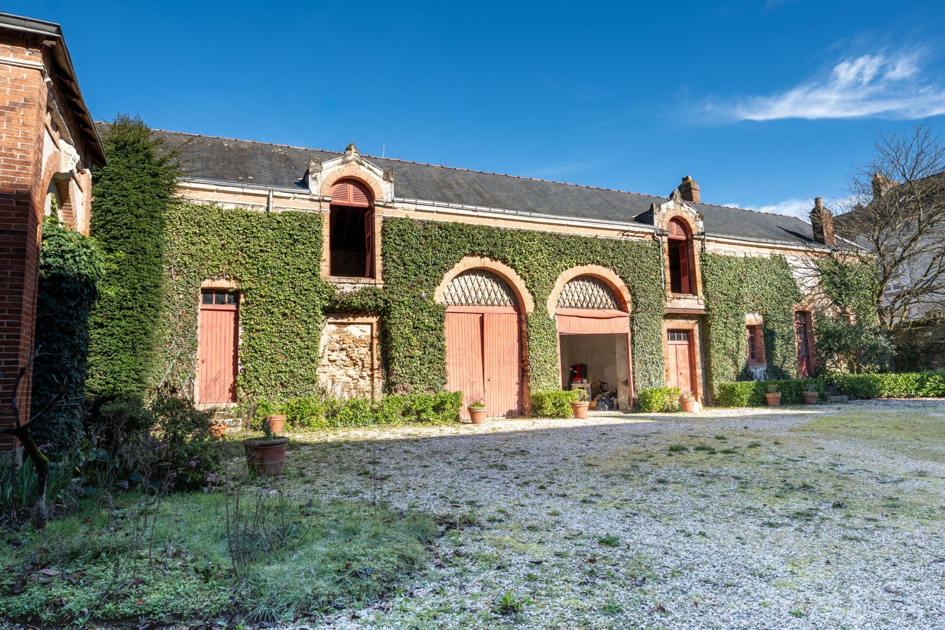 maison 17 Pièces en vente sur CHOLET (49300)