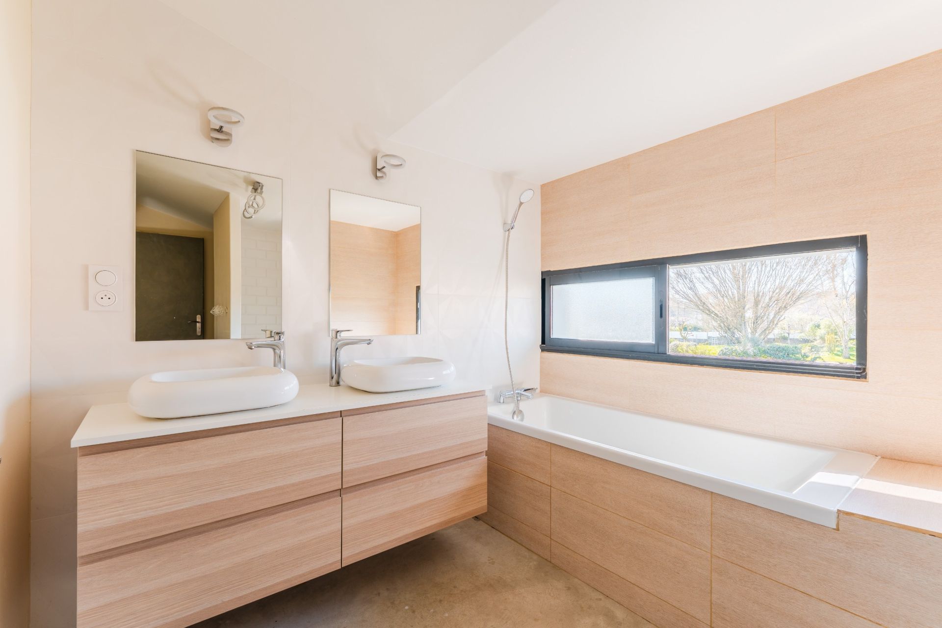 maison 10 Pièces en vente sur HAUTE GOULAINE (44115)