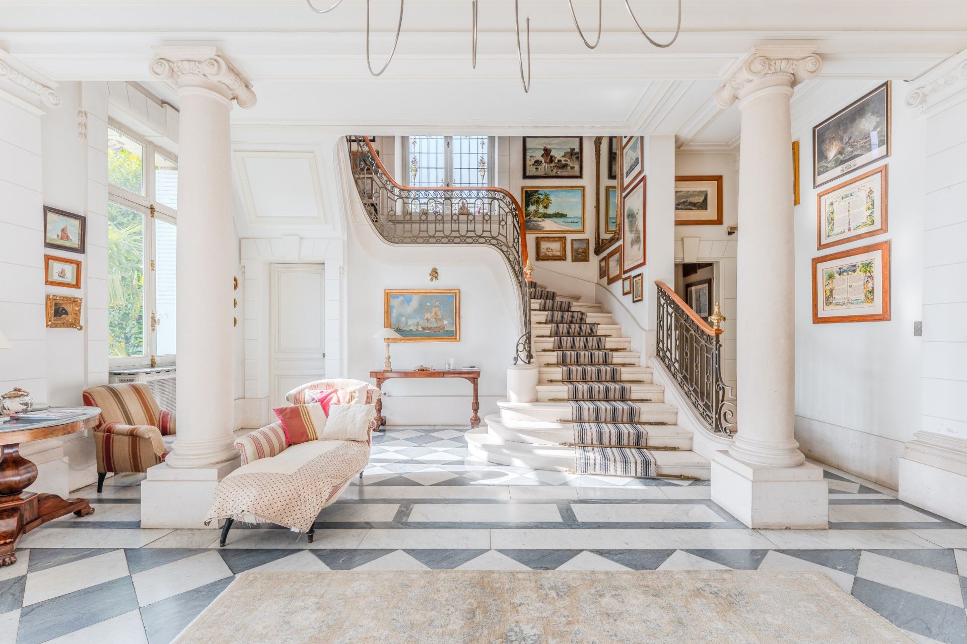 hôtel particulier 10 Pièces en vente sur NANTES (44000)