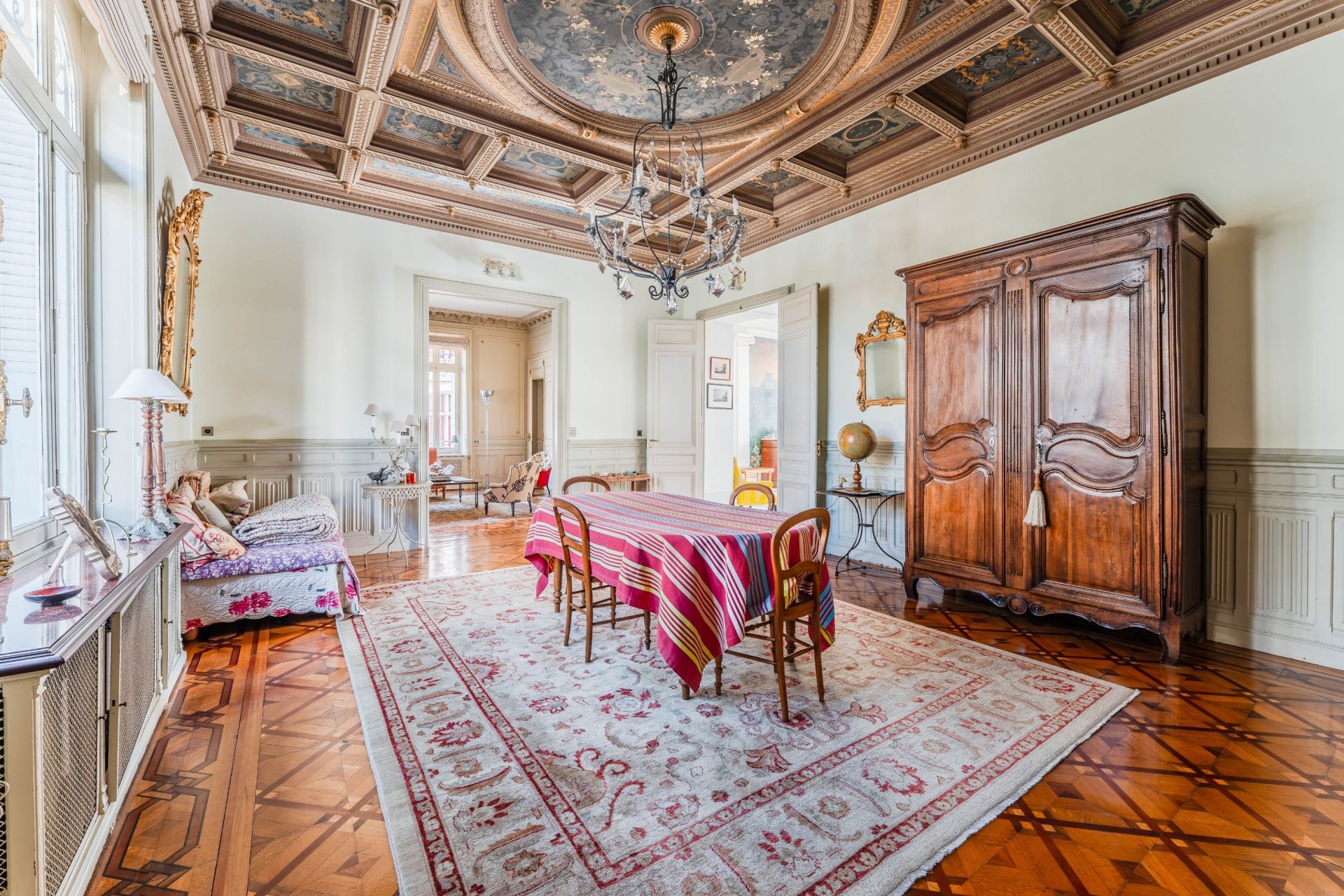 hôtel particulier 10 Pièces en vente sur NANTES (44000)