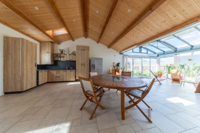 Sale House Jard-sur-Mer 11&nbsp;Rooms 330.68&nbsp;m²