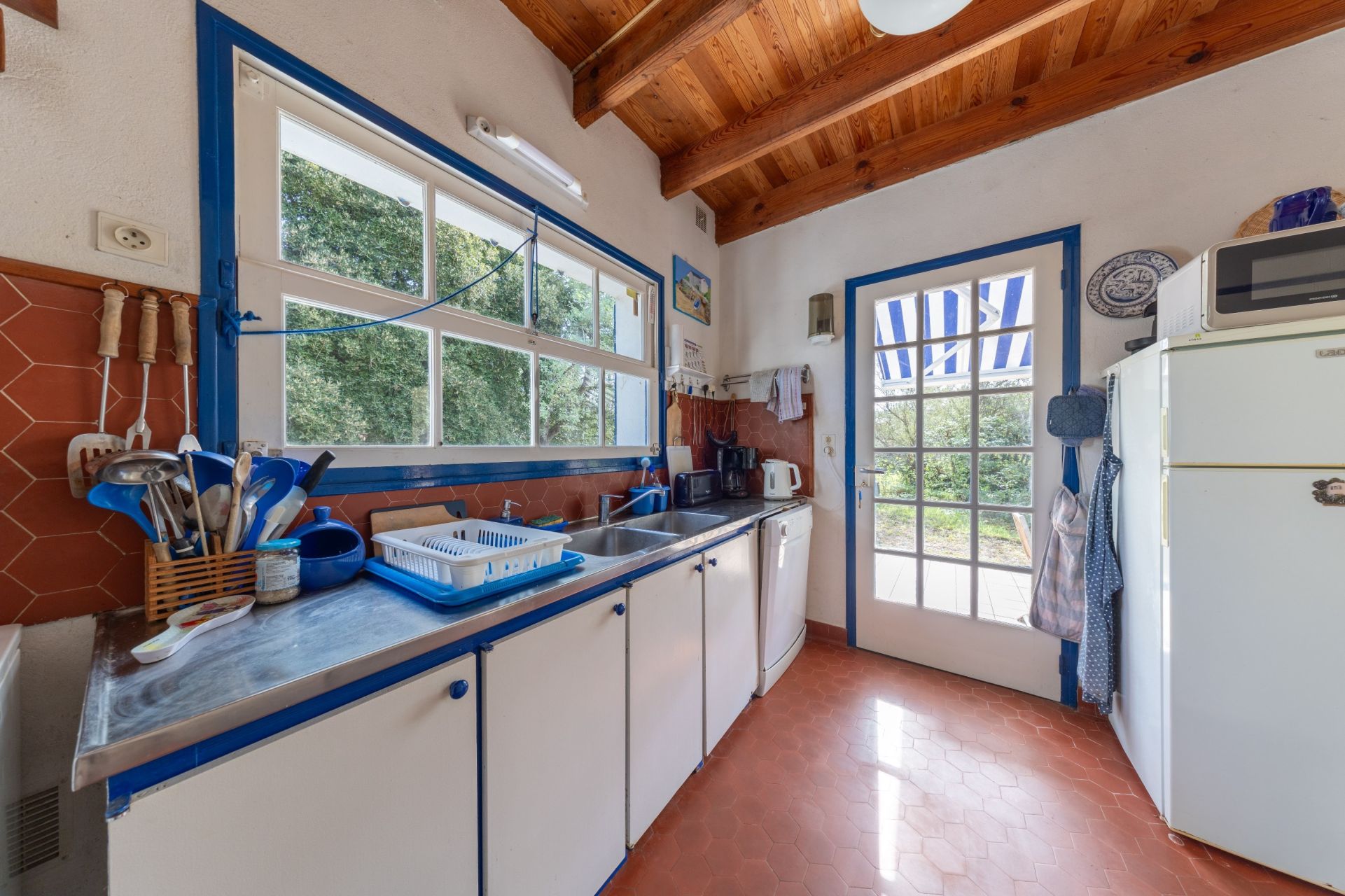 house 6 Rooms for sale on L ILE D YEU (85350)