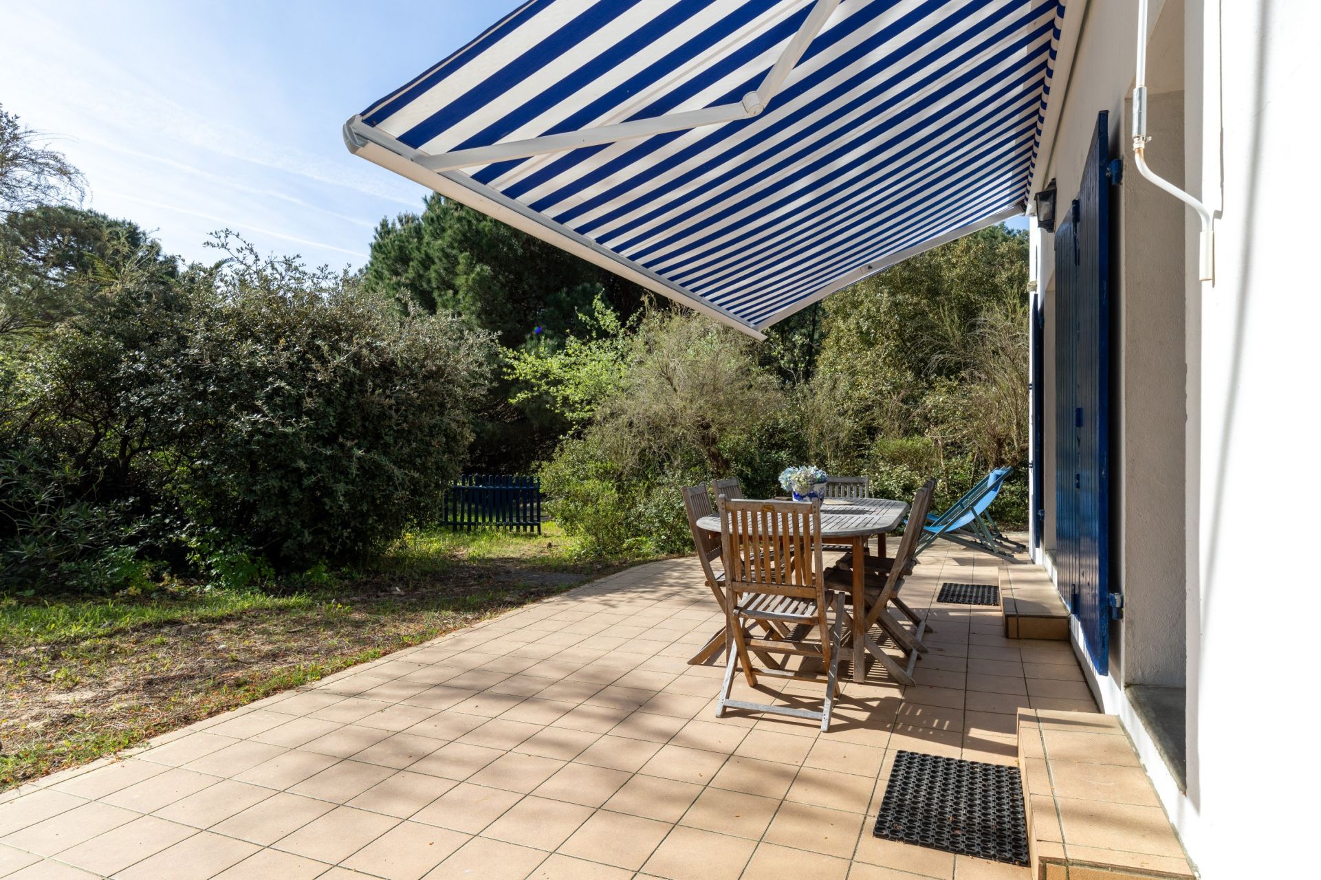 house 6 Rooms for sale on L ILE D YEU (85350)